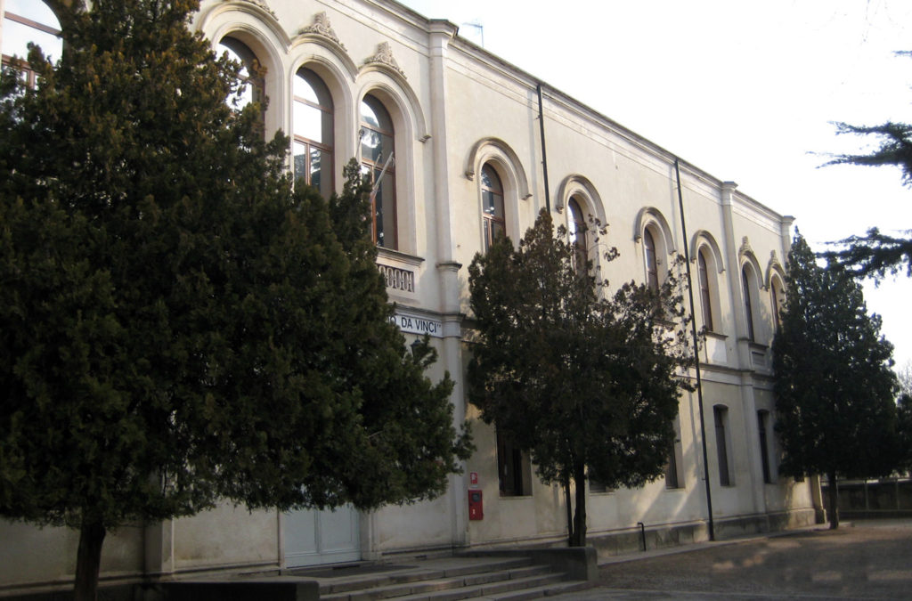 School Leonardo Da Vinci
